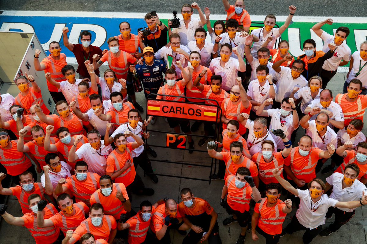 LandoNorris's tweet photo. You ain’t seen a team quite like us, just admit it. 💪 @McLarenF1 https://t.co/K2Chj1GJdW