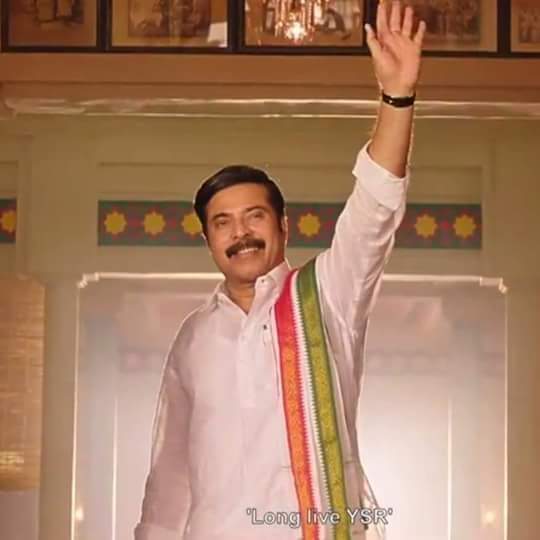 _ajith_aj__'s tweet photo. Whether its Malayalam, Telugu or English...He is the best in Historical Roles 💯👌

Language or Character is not a barrier for Him ❤️

Undoubtedly one of the greatest actor Indian silver screen ever produced. 

#HappyBirthdayMammukka
@mammukka https://t.co/LTv48iOu0K