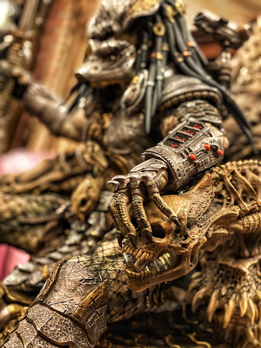 MUSES691's tweet photo. #YautjaThrone coming soon 😈 
• MUSES69 
• WeChat：MUSES69STUDIO
• Weibo：MUSES69
• Ins : muses69studio
#muses69##alien #aliens #hrgiger#giger #hrgigermuseum#xeno#xenomorph#Yautja#Statue#dark#art#metal#toys#blackart#Predator#collectors#collectibles#customization#statue#horror https://t.co/N2qQqEDKMx
