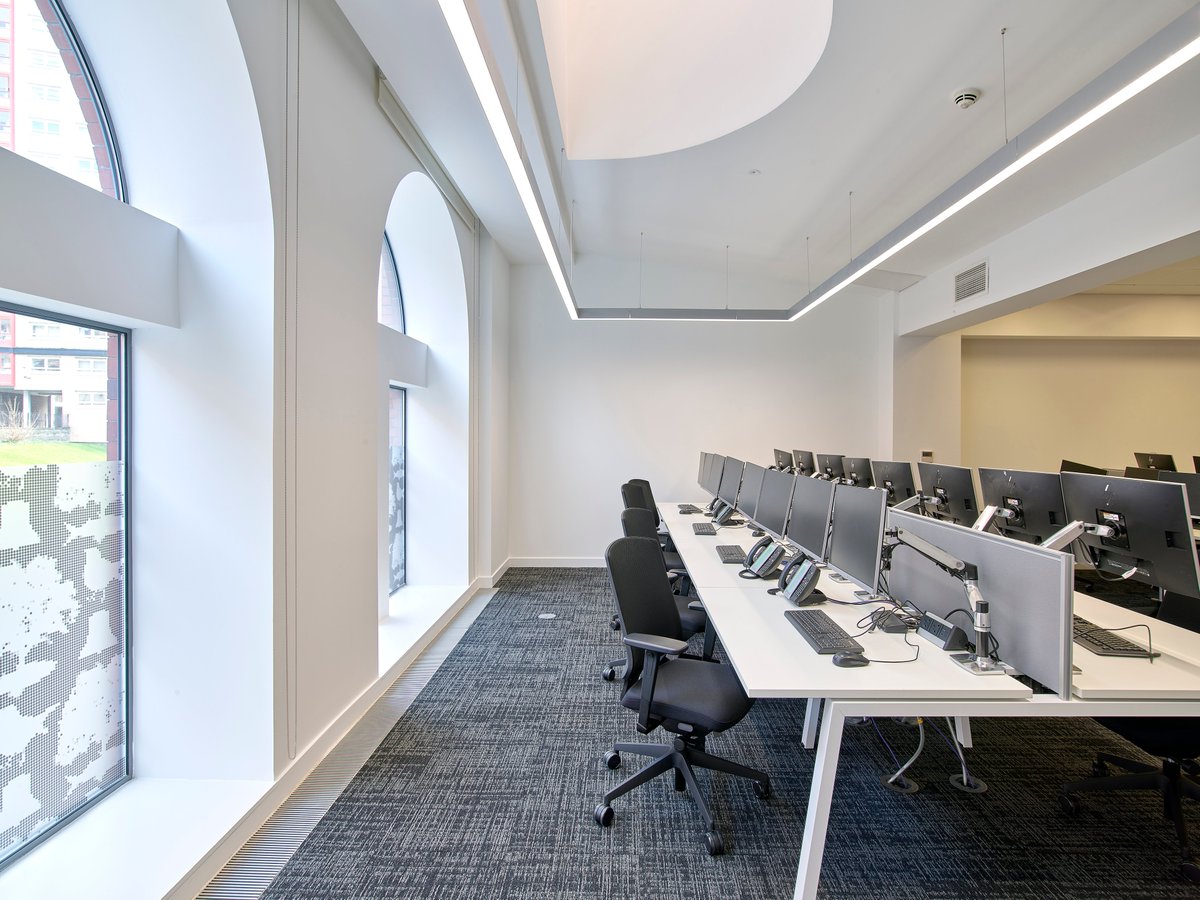 MPACTGRP's tweet photo. MPACT recently completed a top-quality Cat B fit out located on Glasgow’s High Street, works covered the conversion of an open plan office into a state-of-the-art Training Suite, forming five new training rooms with a centralised open plan breakout and lounge area! https://t.co/xfUrFtm7jw