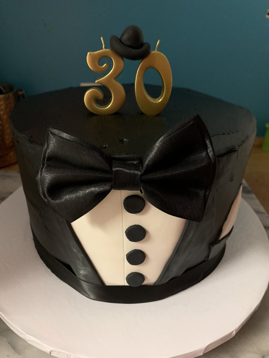 Cottontop1968's tweet photo. Open today 10am-4pm. #Cupcakes #Cakes #Chocolate #Cookies #Fudge #Saltwatertaffy #Sweettreats #Candy #Icecream #Customcakes #Belmar #Jerseyshore #Springlake #Bradleybeach #Avon #Wall #Asburypark #Howell #Jackson #10thAvenue #Cannolis #Farmigdale #Awardwinning https://t.co/5N5ABKrfLI