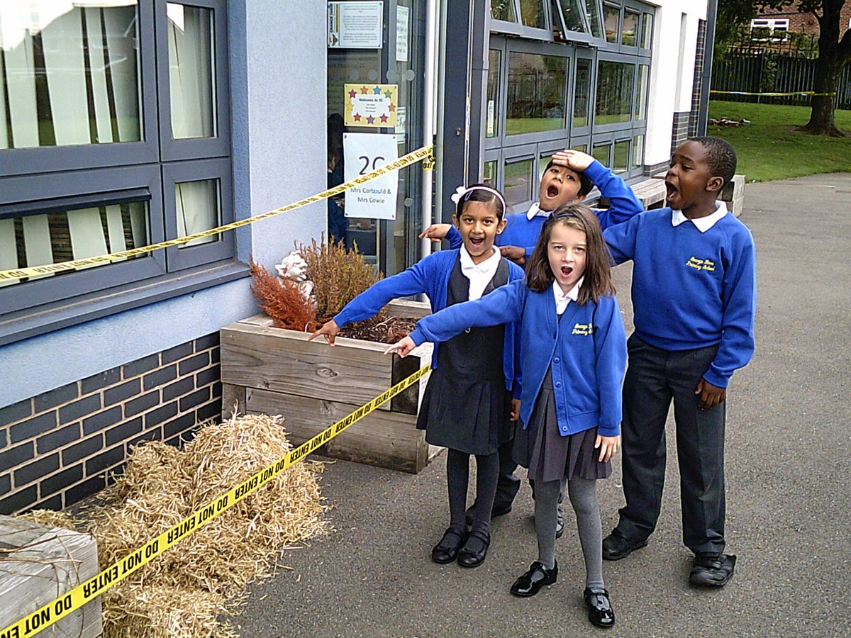 gfprimarycov's tweet photo. Something exciting has been happening in year 2! A crime scene! Can you guess who visited our school over the weekend? We had to use our questioning skills to find out what had happened. Keep your eyes peeled for clues.🐷🐷🐷🐺#GFY2 #GFEnglish #superdetectives https://t.co/oQMKMgJpXK