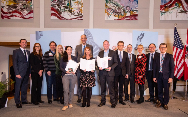 ASCINA_NYC's tweet photo. T-minus 10 - @ascina Awardees will be honored during the virtual #ARIT2020 event on September 17, 2020 🇦🇹🇺🇸🔖🧬🧪🔬🩺

The #AscinaAwards2020 ceremony will be live-streamed via YouTube 👩‍💻🧑‍💻

More info about the awards:
https://t.co/jdjultYK16

#AustrianScientistsInUS #Austria https://t.co/BYk7EcjNAE