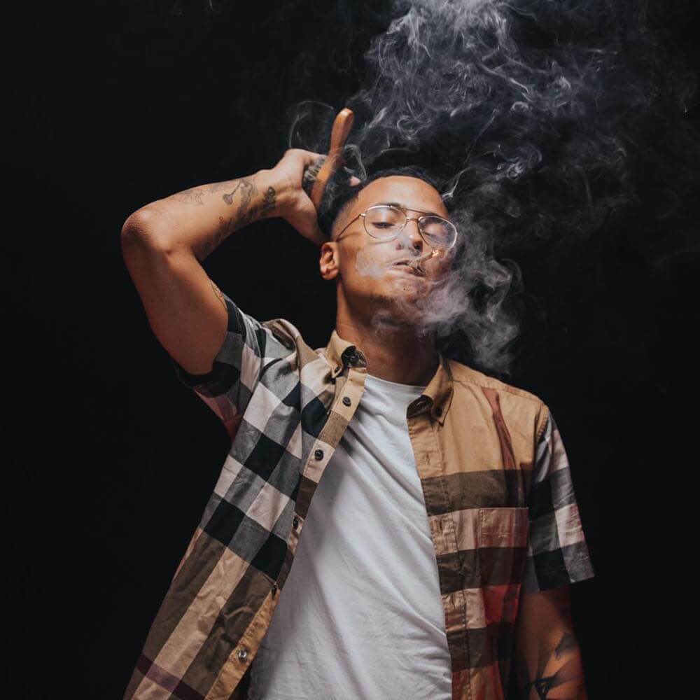 Cet homme sort son nouvel album ce vendredi.