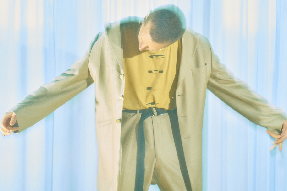 Premiere: <a href="/gGoOssSS/">Goss</a> tries to resist the pull of hedonism on "Everybody's Going" bit.ly/2QYiD8y