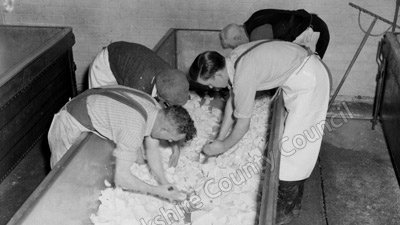 nyccarchives's tweet photo. For #HBAHWork today we have #cheese making in #Hawes
Did you work in an artisan trade? Ask someone about their work memories today #HistoryBeginsAtHome
These are a selection of images showing various stages in the cheesemaking process, you can see more https://t.co/RBV8Q0Tkd1 https://t.co/Y0kBoyu7SM