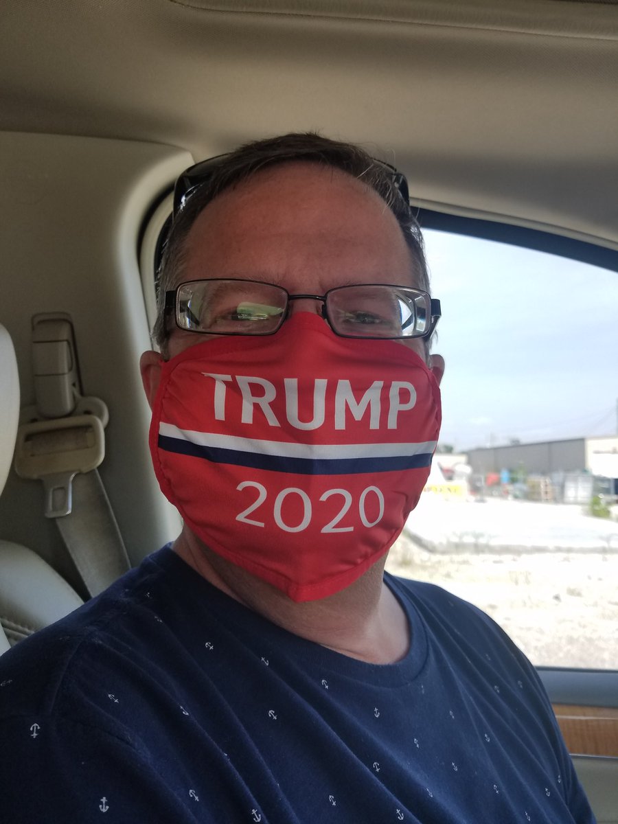 SockwellMark's tweet photo. @Tony__Heller Been wearing this for months just to piss leftists off. https://t.co/YC7nRA3UQf