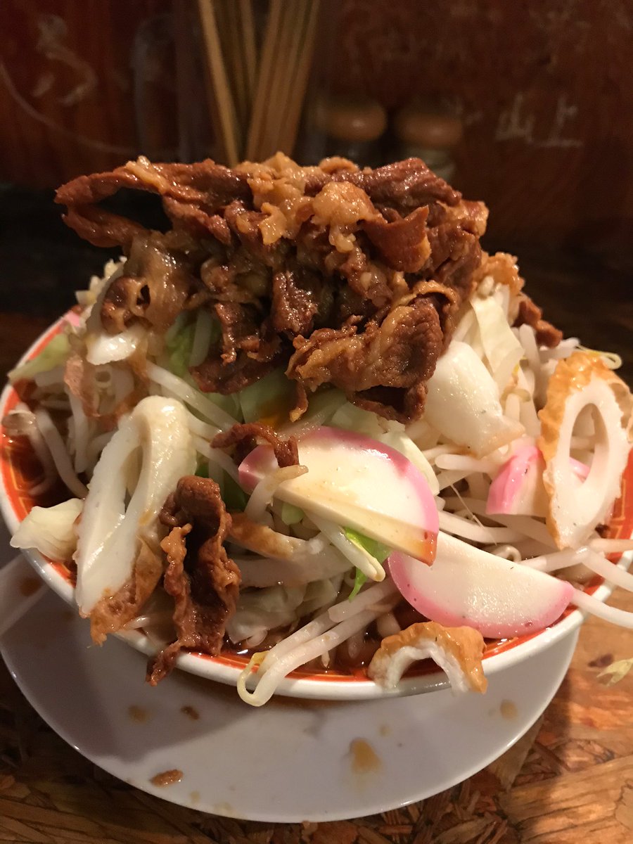 ボブ谷ボブ彦 ジャイナゴ Auf Twitter 男そば連獅子 塩釜口 大丸男そば 名古屋の伝説コアスポット 今池の大丸 に寄せたspメニュー 具材 薬味 W麺 おじちゃんの物真似を再現し 愛のあるカバーラーメンって感じです 味は なんと 旨いｗ 大将 うまいっす っ