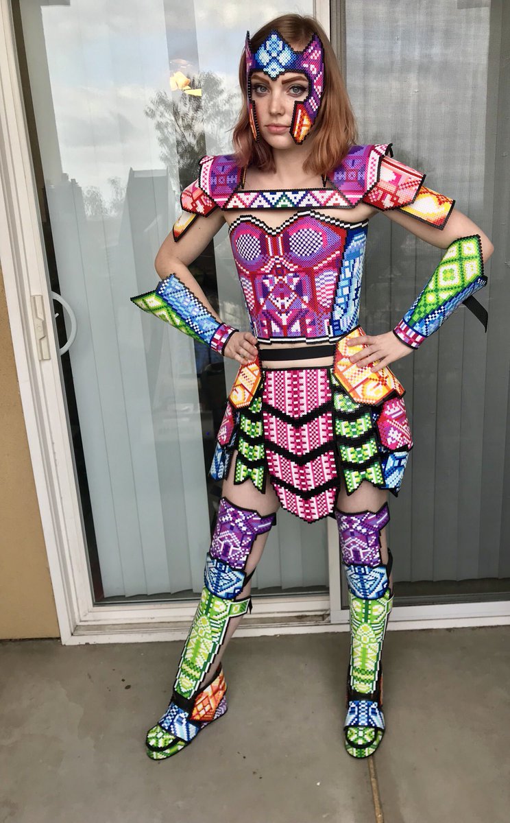 hamabeads's tweet photo. #DesignOfTheWeek is this life-size bead armour suit 🤯 has anyone else ever made anything similar? #hamabeads #perlerbeads #armour #perlers #beadart #creative #pixelart #fashion https://t.co/rfzQpmLXRb