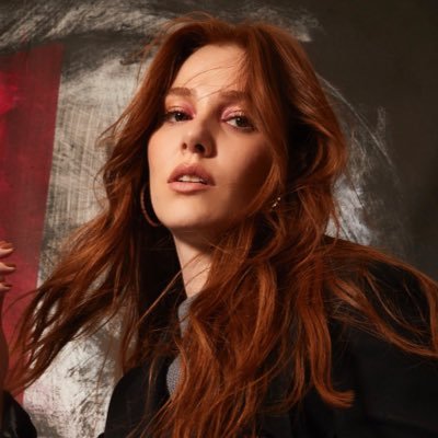 elbarnews's tweet photo. #ElçinSangu changed her twitter icon to this picture https://t.co/6Z4bb1tBsM