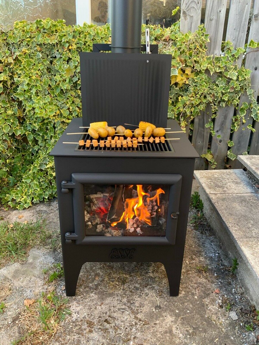 FiresTayside's tweet photo. NEW garden stove and grill from ESSE provides an attractive focal point to any garden. Keeps warm, cook on the hotplate or on the grill. Burgers not included! Call on 01382 229 777 or ping us a message for details. 
https://t.co/wnckFOZhzt https://t.co/v5UvmuUebh