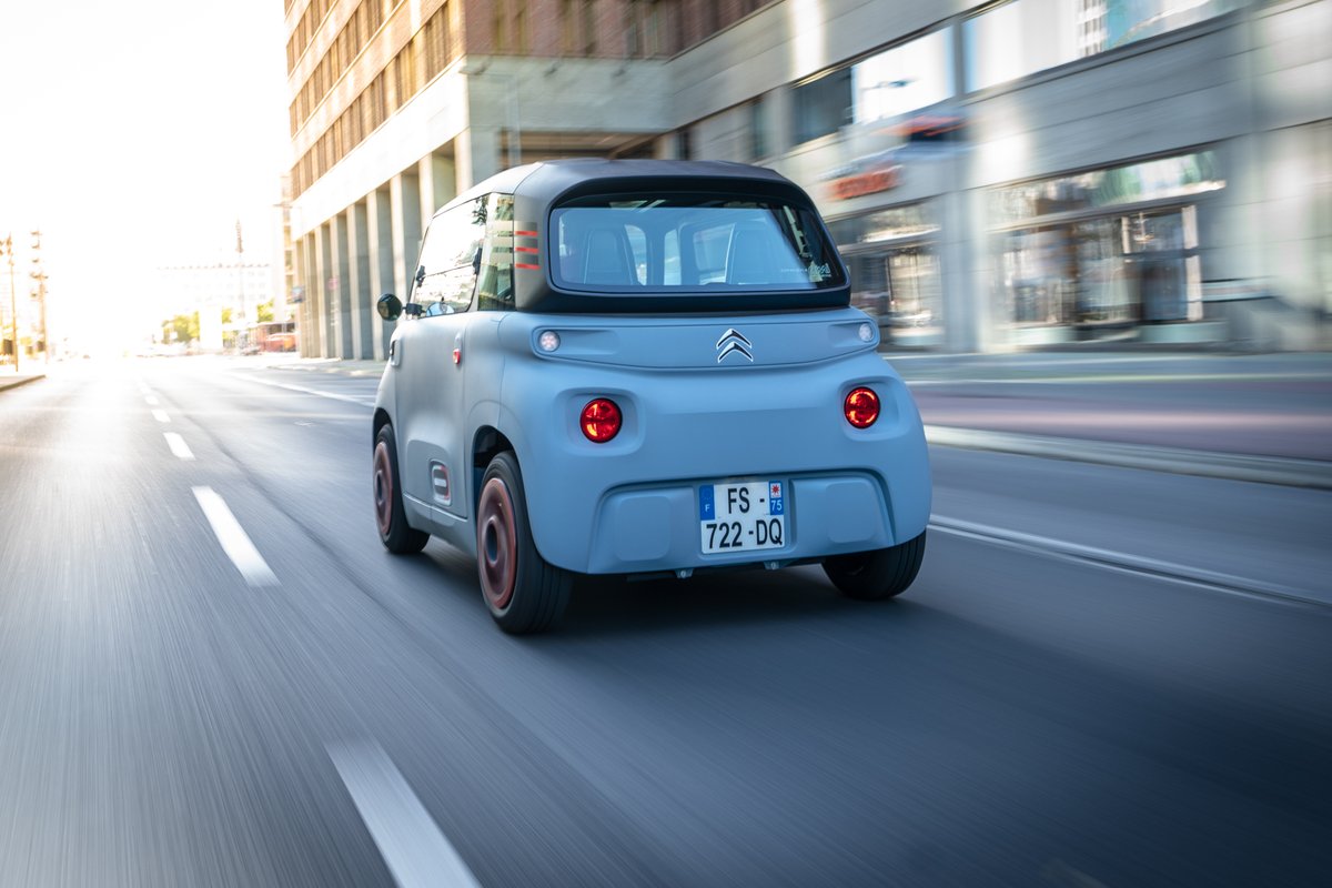 ElectrifyingCom's tweet photo. ⚡️electrifying First Drive ⚡️

Worried that all electric cars are starting to look a bit boring? 

Step forward the Citroën Ami - a seriously crazy city car set to hit the UK next year. 

Check our our First Drive ici!

#CitroenAmi 

https://t.co/qvpqSdlpIm https://t.co/5PXiI1preS