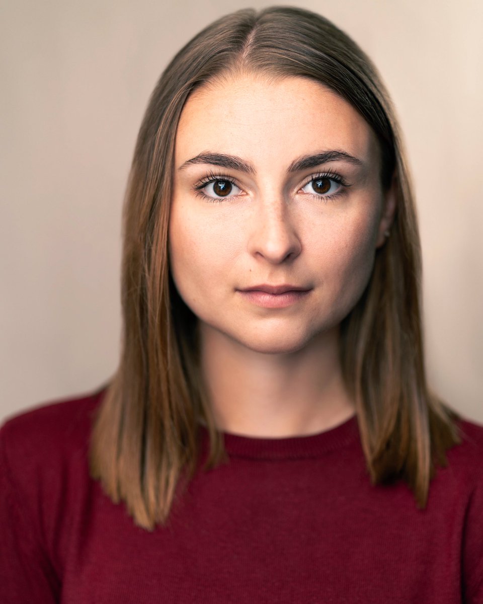 lizzie_wootten's tweet photo. New 2020 Headshots! Thanks to Gemma Turnbull Photography 📸
Which one should I use as my main photo? - Let me know! ✌🏼
#headshots #headshothelp #actor #2020Grad https://t.co/hqFu4Z3Pye