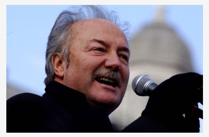 georgegalloway's tweet photo. I’m on at 8pm here, my Facebook my Youtube and @Alliance4Unity #Scotland #SNP #FerryFiasco #Carehomecarnage #ExamFail #HumzaHateBill #AutisticKidsCarstairs #ResignTheLotOfYou https://t.co/BmqgT9DStI