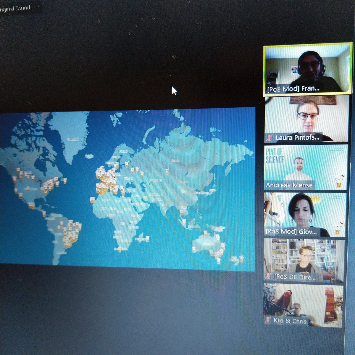 pintofscienceDE's tweet photo. We're all go for #pint20 #pint20DE #pint20online
It's not too late to join, plenty of exciting talks are on tonight and for the next couple of days #Wisskomm #scicomm #fromhome #onlineevents https://t.co/bJQ5ABshvM