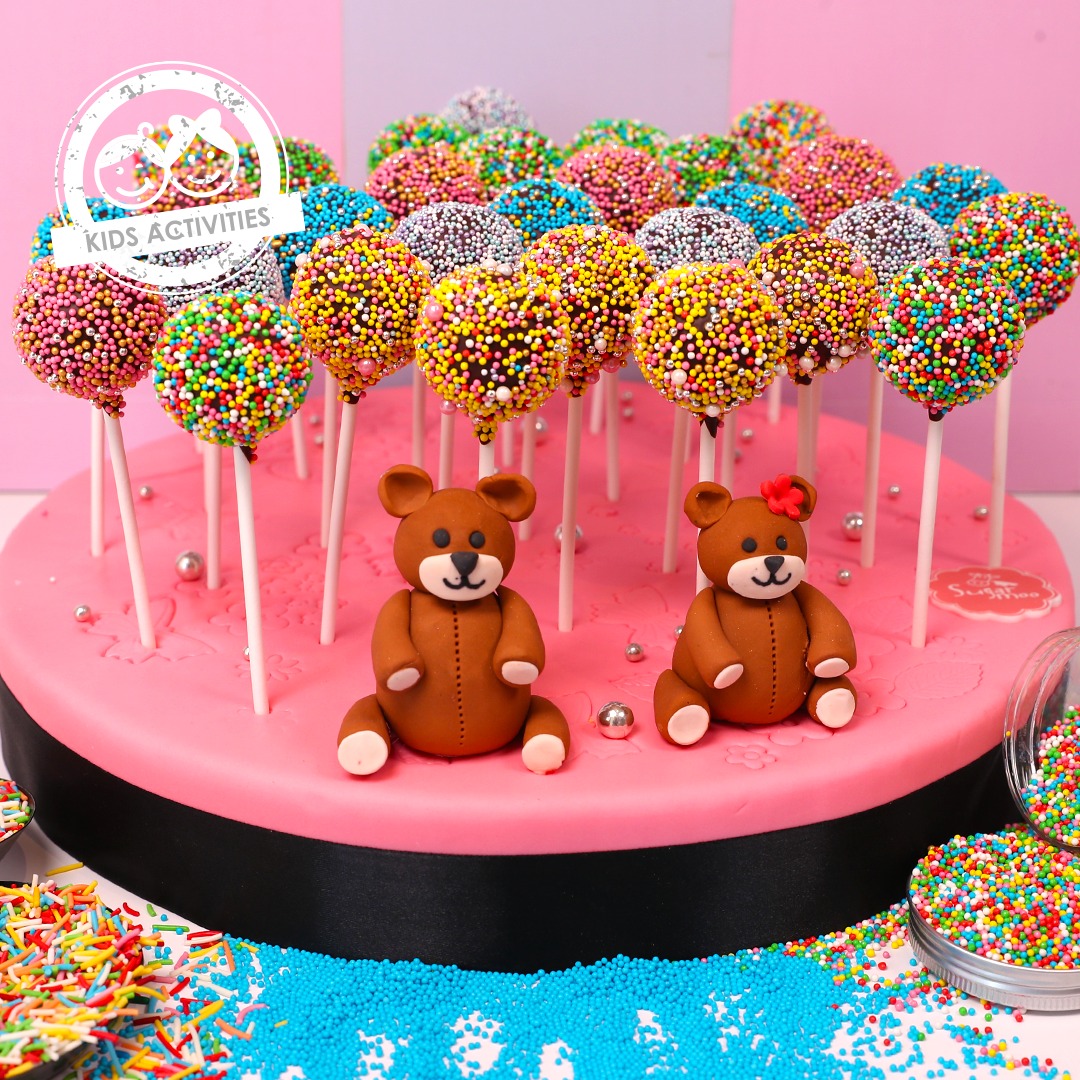 SugarMooKSA's tweet photo. الأولاد طفشانين؟ ما تحتاج غير عدة الكيك بوبز من #شوغرمو
Bored kids? All you have to do is take my top off for some cake pop fun! Order it online or call our number 800-12-SUGAR (800-12-78427)
#SugarMoo #SugarMooKSA #الحلىكل https://t.co/3T99wOeJEf