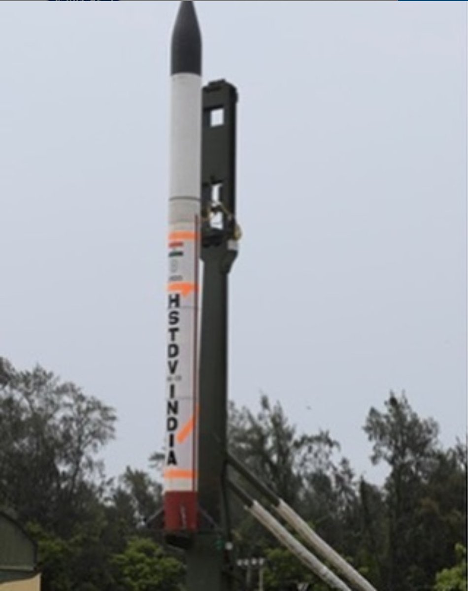 RamcharanBohra's tweet photo. आत्मनिर्भर भारत अभियान को मजबूती देते हुए @DRDO_India ने हाइपरसोनिक टेक्नोलॉजी के क्षेत्र में उत्कृष्ट कार्य किया है। इस मिशन से जुड़े हुए सभी वैज्ञानिकों को बधाई।
#HSDTV https://t.co/wiP8Qrx2SO