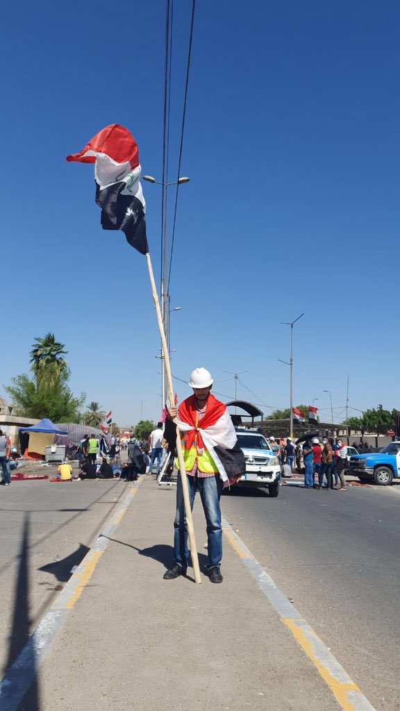 #تثبيت_مهندسي_الكهرباء_شوكت
الكفاءات الهندسية تنادي أين التثبيت يالكاظمي 
بعد كل المناشدات و كل التعب
نريد انصافنا بالتثبيت يا رئيس الوزراء <a href="/MAKadhimi/">Mustafa Al-Kadhimi مصطفى الكاظمي</a> 
صبرنا و مازلنا صابرين و نبقى سلميين
اجور و عقود الكادر الهندسي في وزارة الكهرباء يطالبون بالملاك الدائم