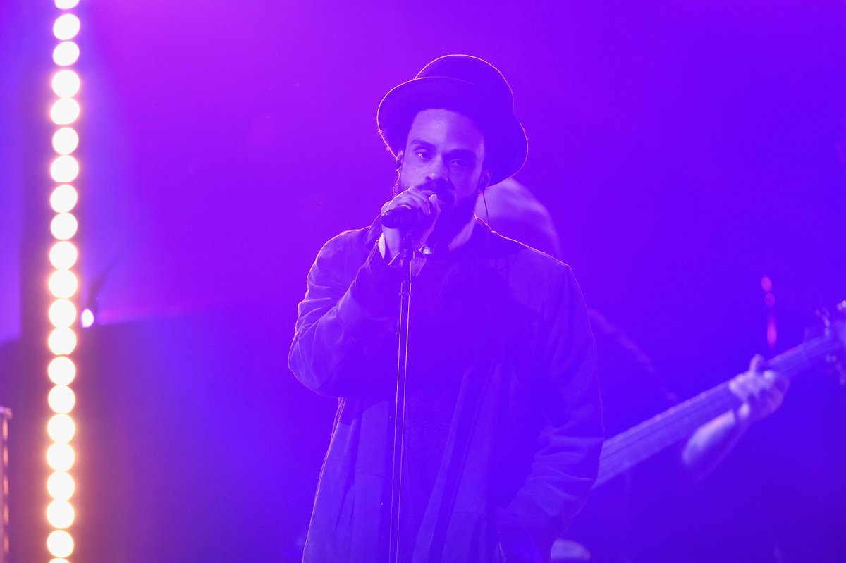 thefader's tweet photo. .@Bilal shares new album 'VOYAGE-19' with @fatbellybella,  @robertglasper and more

https://t.co/j7ZaZTphy9 https://t.co/x04rXldb91
