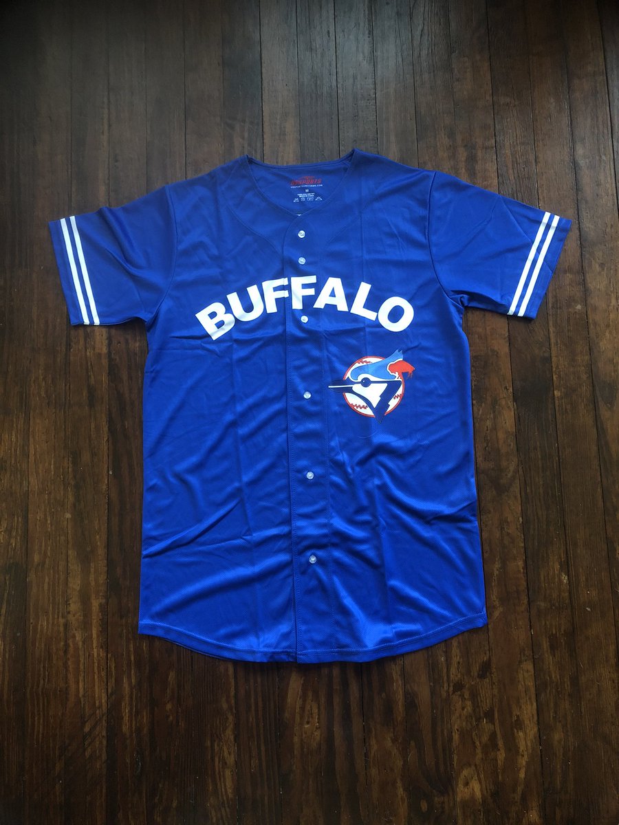 VictoryShirts20's tweet photo. It’s officially game week Buffalo! We have some awesome Buffalo fan gear to get you ready for game day! 💯

For every piece of Buffalo merch that we sell we will donate $2.00 to the @PUNTFoundation! 

Website: https://t.co/TdaJz4pCRj

#GoBills #BuffaloBlueJays https://t.co/ctP8kvjYFG