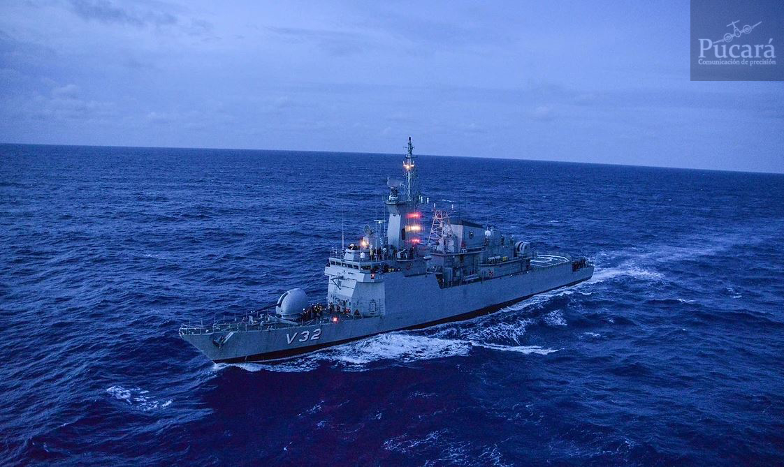 PucaraDefensa's tweet photo. Un paso modesto hacia la renovación de la fuerza de superficie de la @marmilbr, el proyecto de la clase #Tamandare, único en curso hoy, significará el regreso de Brasil a la construcción de buques de guerra de superficie. 
#brics #prosuper #mectron 
https://t.co/jmbg8pC1ZX https://t.co/1uPuQIjnNH