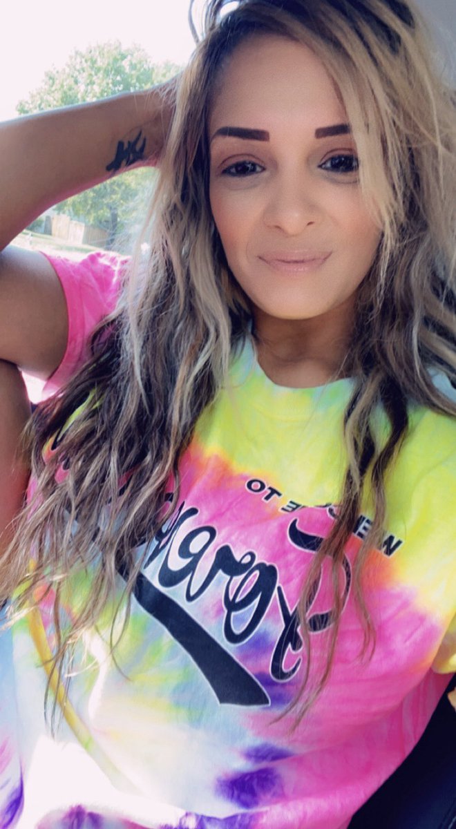 NinaZDallas's tweet photo. @brittxgraham It’s only right that I support this talented, beautiful, entrepreneur @brittxgraham 

#ItsFOREVERLAND Get your gear today on https://t.co/J6Ta8cNIim https://t.co/cNtNgkOqgw
