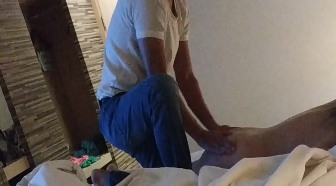 wild8530's tweet photo. pijat sensual wife ane...akhirnya cuckold lagi.. https://t.co/huICtXSujl