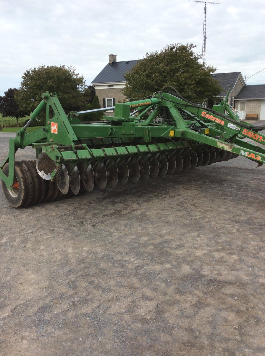 4718's tweet image. 5.5 metre 18 ft.Amazone high speed disc for sale new blades 2019 .bought bigger one 28K (613)340-8753