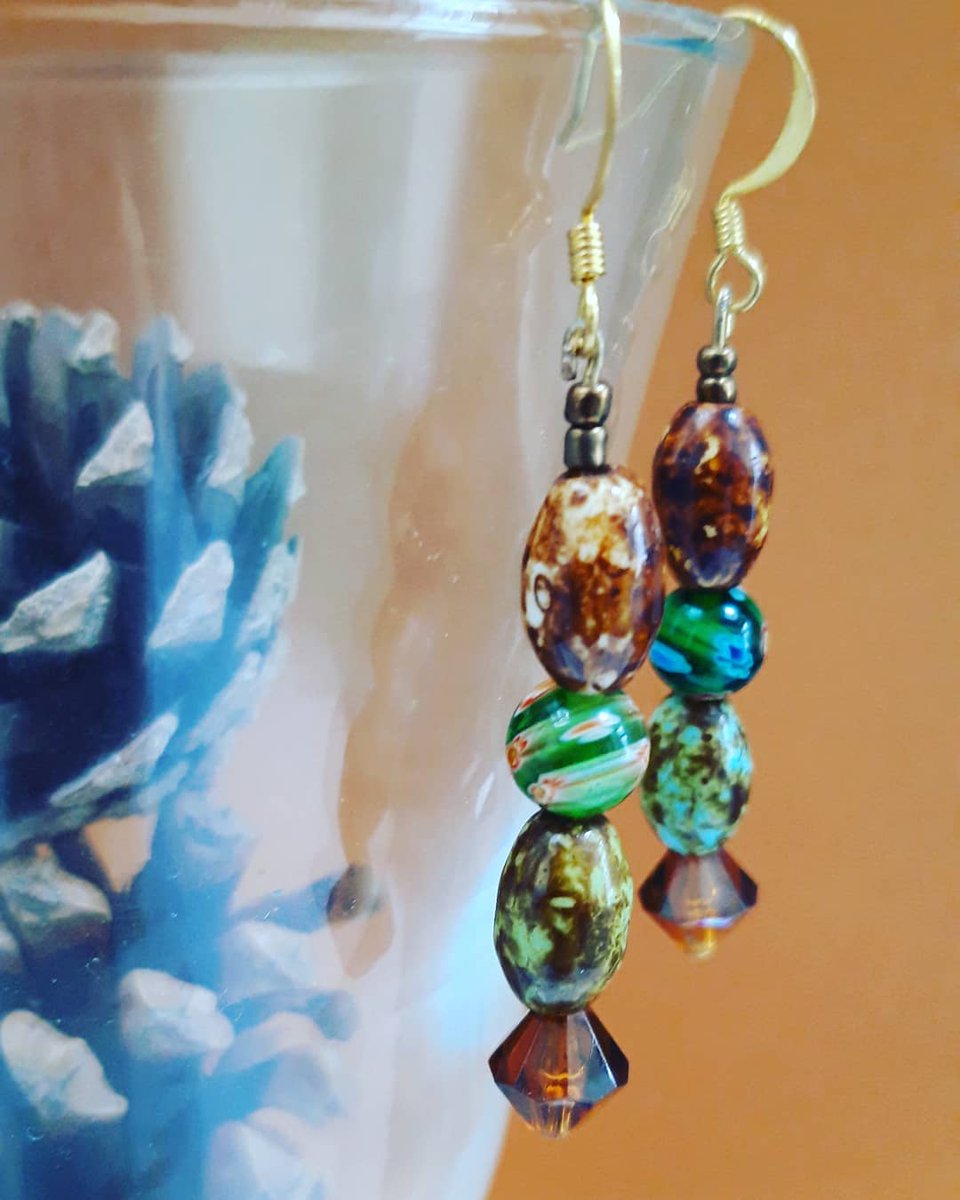 PHandmadeitems's tweet photo. New autumnal earrings in my shop now! Come and have a look!
https://t.co/m5XEI7P8jl
https://t.co/6bN1R6AcMl
#newstock #autumnearrings #leavesarechanging https://t.co/LmZ5icacFz