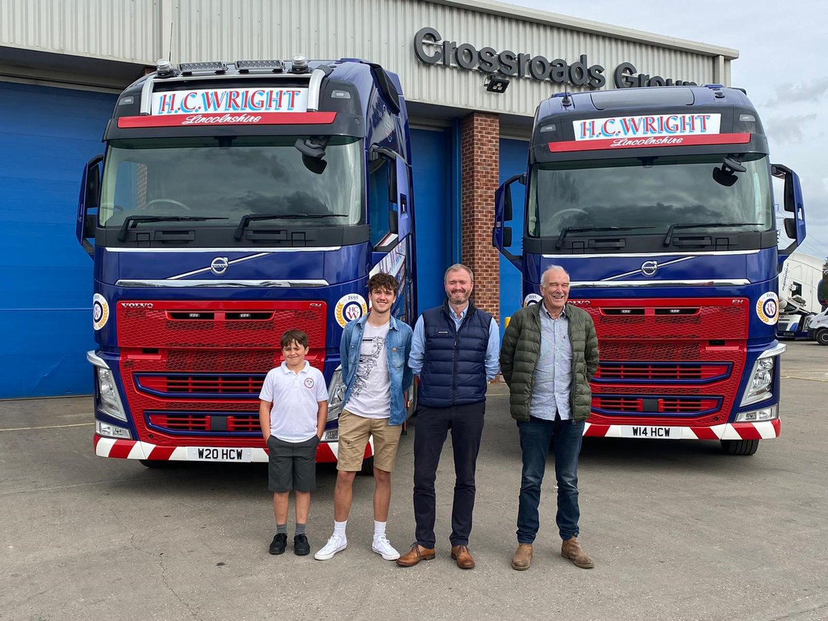 CrossroadsTruck's tweet photo. A huge thank you to the team at H.C. Wright for choosing Crossroads, it is much appreciated. 

Thanks to the team at Crossroads Stallingborough, delivered in by Nick Martin from our used truck centre. 

#Volvo #FH #125years #Keepingitinthefamily #HCWright #Thankyou #Celebrations https://t.co/BLCALtVZlI