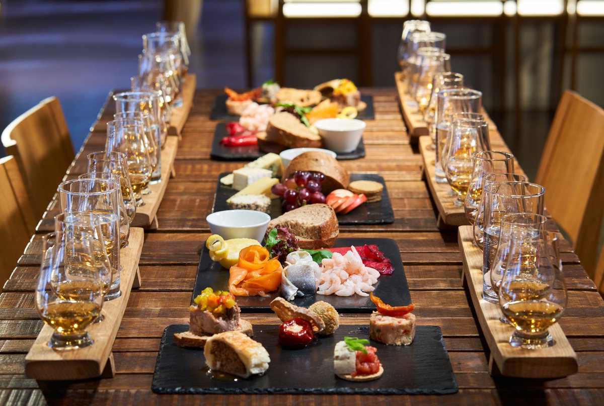 Amber Restaurant tweet media