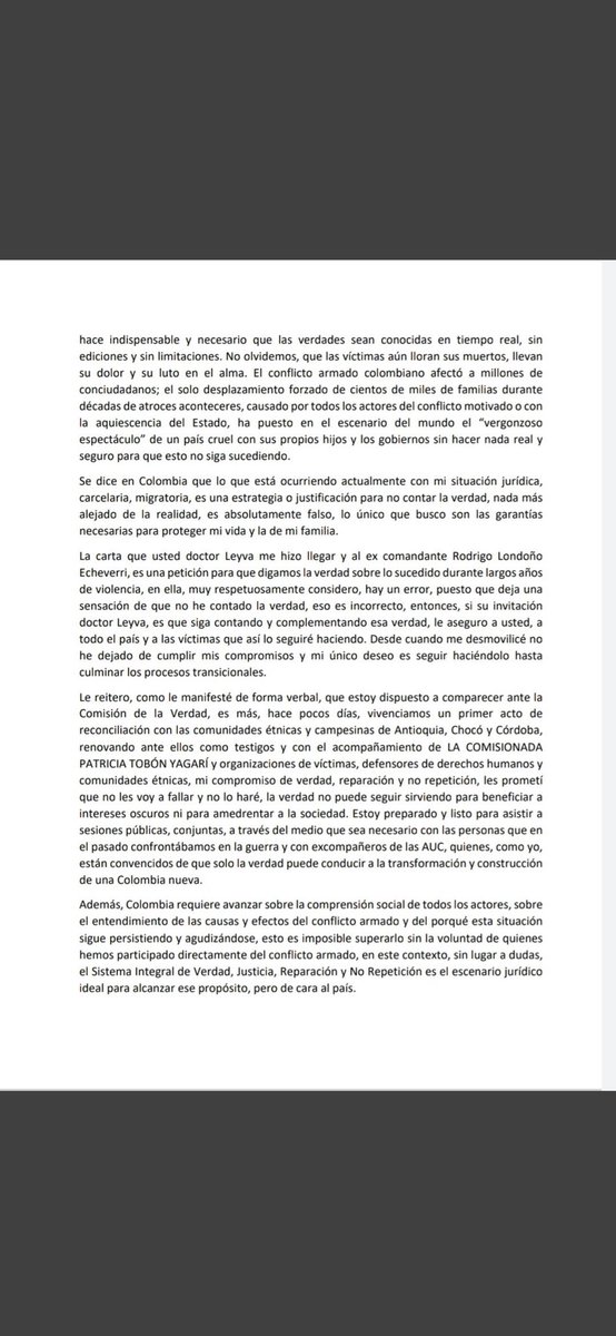 aplastapayasos's tweet photo. ¡BUENOS DÍAS! ¿Ustedes ya leyeron esta hermosura de carta de Mancuso? ¡Sobre todo ustedes, bots y lacayos del #Matarife @AlvaroUribeVel! #YaCaerán https://t.co/MLzZASCE4H