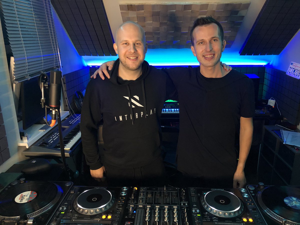 seegymusic's tweet photo. Our first @interplayrec team meeting 🙌🏻🙌🏻🙌🏻

@popovmusic @DJFILLTER 

#Interplay #InterplayRecords #Team https://t.co/Yx0pOJ4zGU