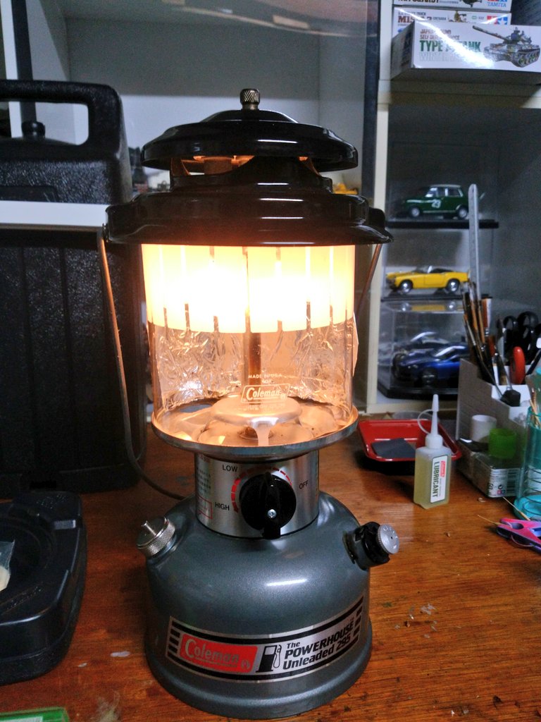 Wheel Of Life ポンピングもスムーズに ゲージも問題なく上がりしっかり加圧っ 点火っ 異常なしっ 問題はツーバーナーの方だなっ コールマン ツーマントルランタン メンテナンス キャンプ T Co Pc9vg091q4 Twitter