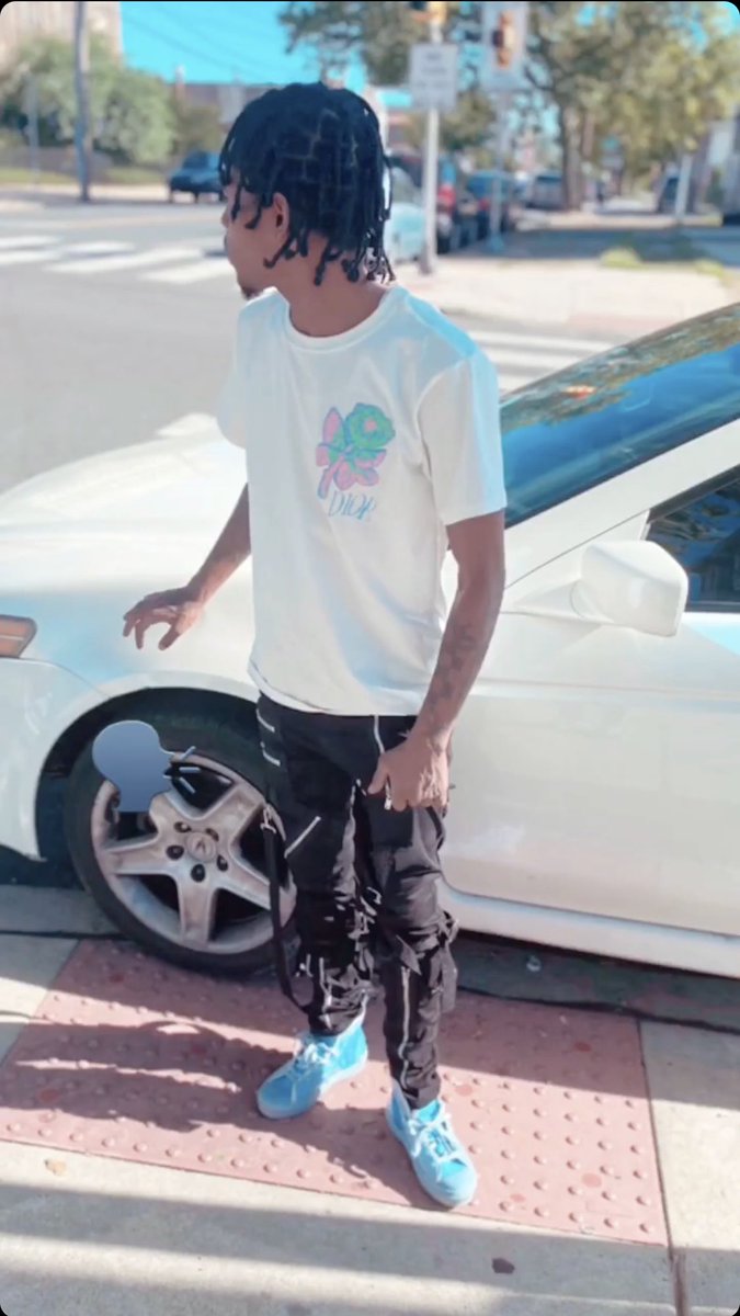 LILMOOSHY215's tweet photo. https://t.co/2nw1zWHbin