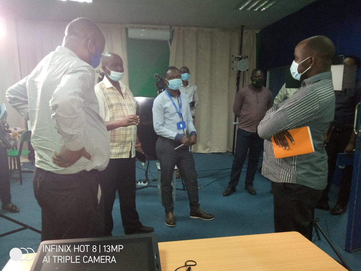 UR_CoE's tweet image. @HigherHec Team visiting UR Rukara Campus #MultimediaStudio used for improving the quality of instructional materials uploaded on UR eLearning Platform.