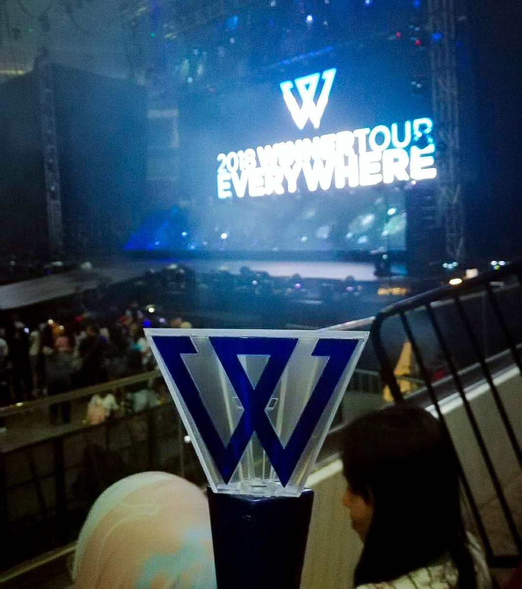 april 🌸 ME (美) tweet media