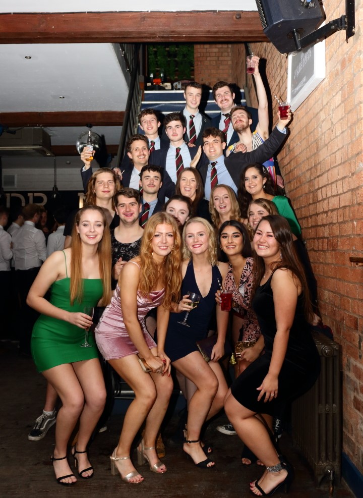 UOL_Sport's tweet photo. Sports Awards | Award Winners 🏆

Committee of the Year - @UoLHockey 🏑
Sports Personality of the Year - Abi Bowran ⚽️
Outstanding Contribution to Sport - Hannah Belcher 📣
Club of the Year - @ULWRFC 🏉

Thoroughly deserving winners of these prestigious awards 👏
#UoLSportsAwards https://t.co/gb6di276w4