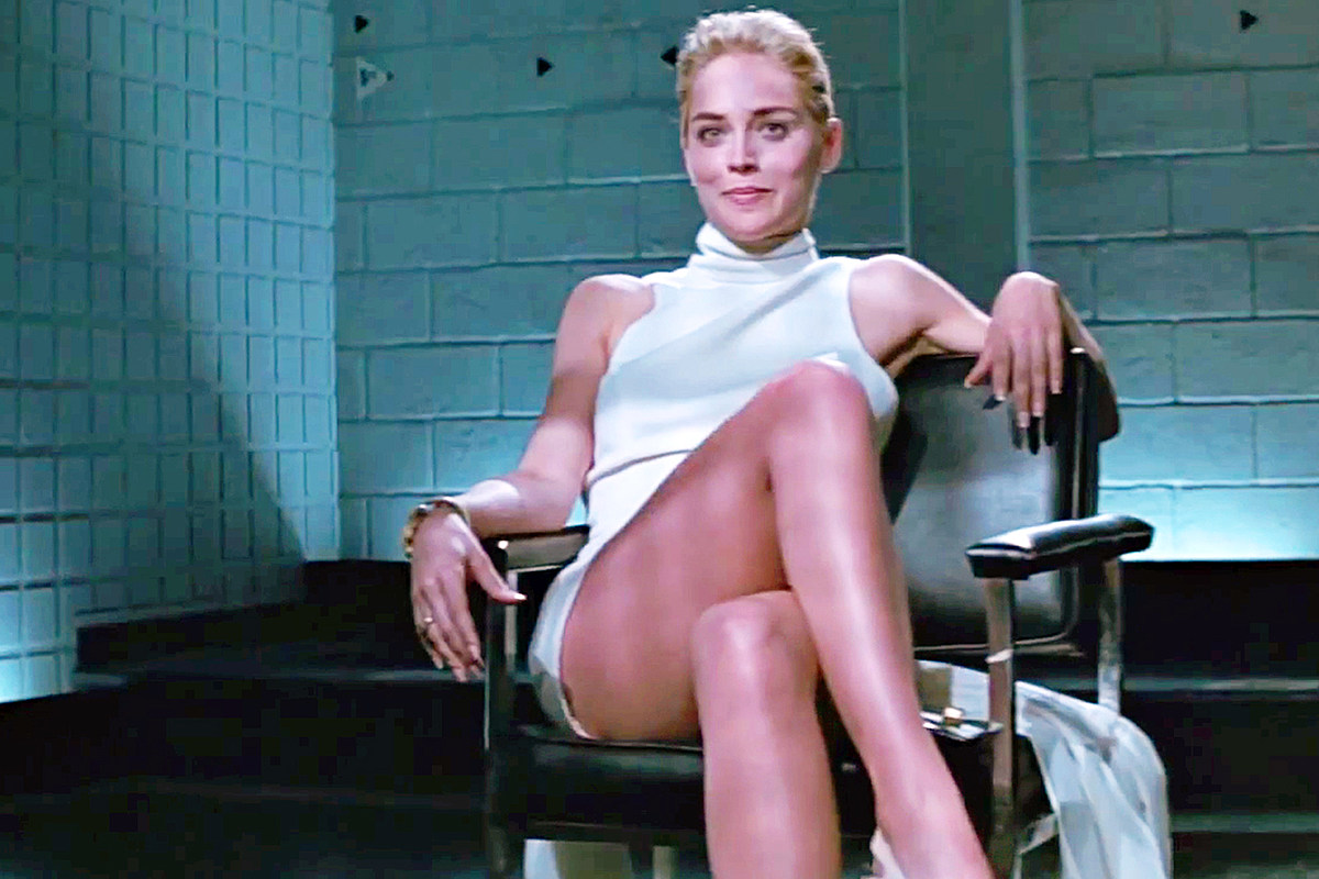 8. Zakharova alluded to the famous scene from the “Basic Instinct” movie and advised that the way Sharon Stone placed her legs was the safest for Vučić - or anyone alse made to sit in thsi position - to conduct the talks in the White House.