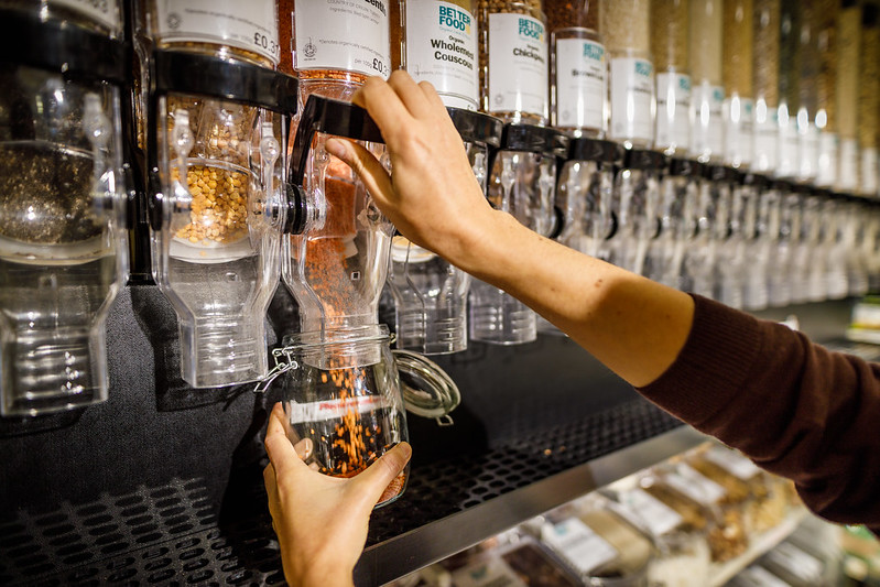 Organic retailer @BetterFoodCo offers free coffee for shoppers who reduce plastic use bit.ly/3h1xv0o