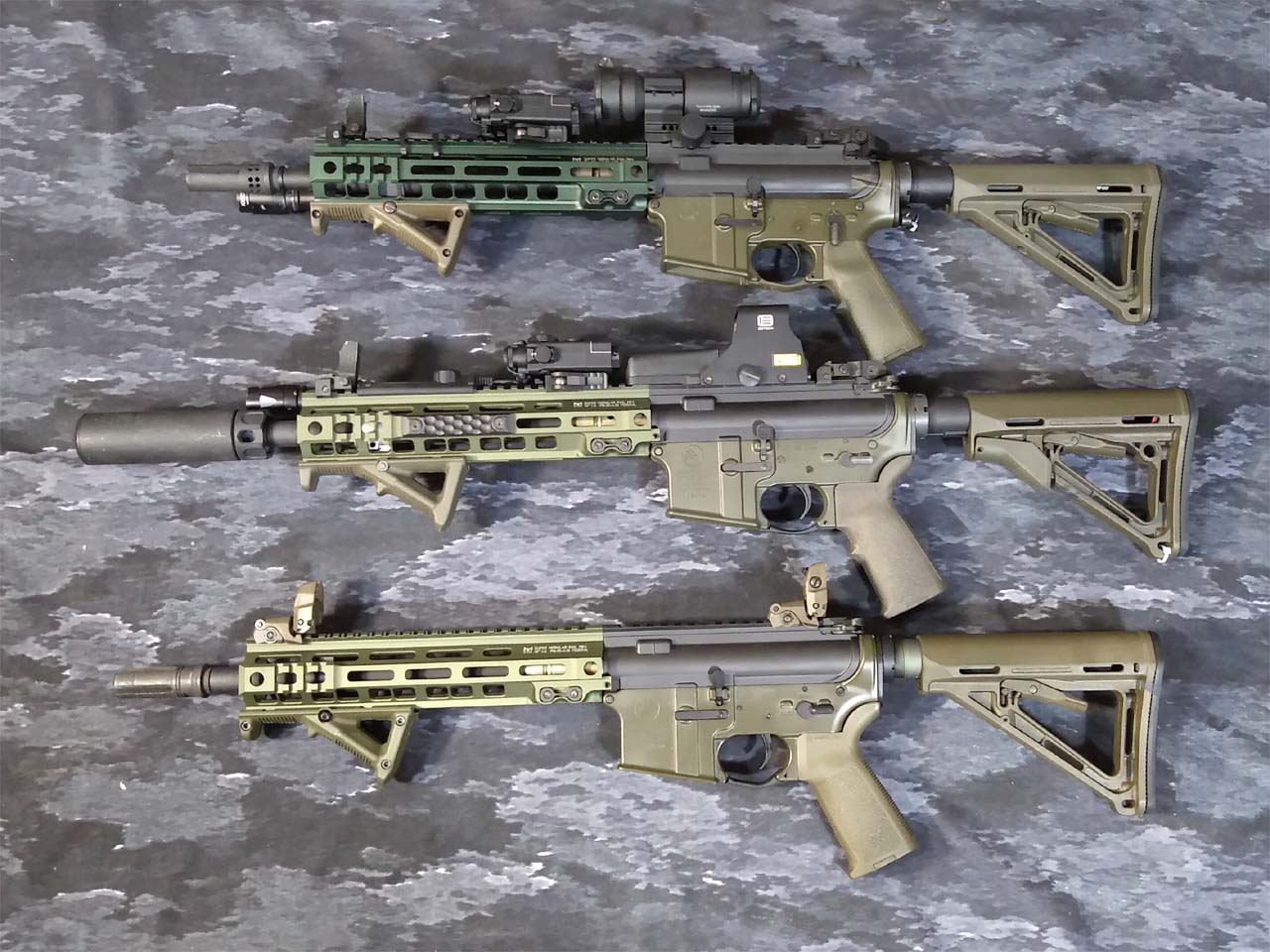 最終値下げ!! 東京マルイ とんでもなく M4 MWS FBI HRT風カスタム 最終値下げ!! 東京マルイ とんでもなく M4 MWS FBI HRT風カスタム
