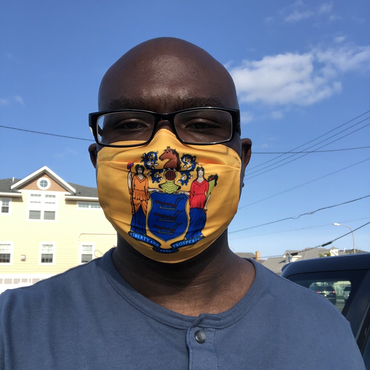 PKBNews's tweet photo. If you happen to be on the boardwalk, I’ll be the guy in the blue shirt and New Jersey flag facemask. I am the South Jersey Repoeter after all; gotta rep the brand. @WHYYNews https://t.co/NyMIqz5G0q