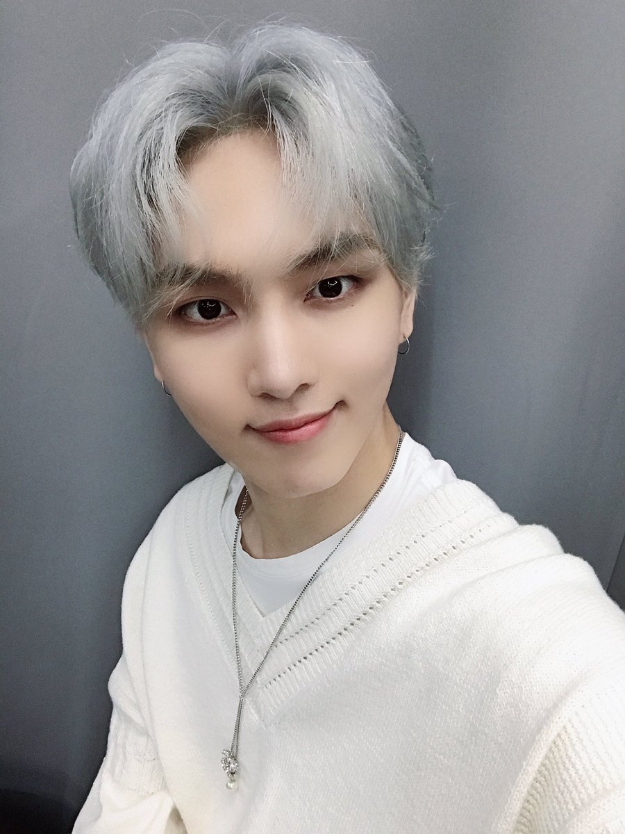 CUBE_PTG's tweet photo. [#키노] 아직 어제의 기억으로 살아가는 중🤭 https://t.co/suOyNZHu9d