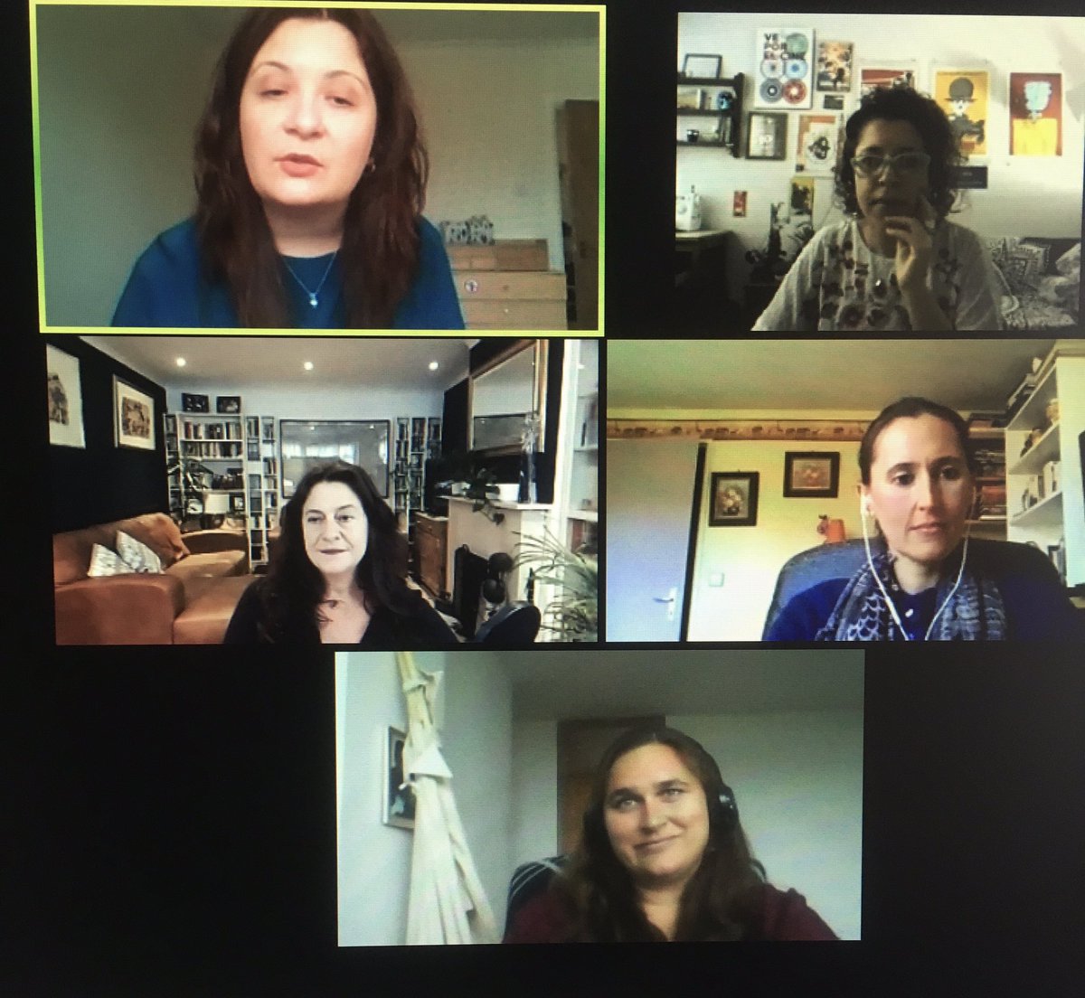 #FAMMconference Panel 3: Tracing #Transnational #Film Flows is about to start! Please join us at 👉 sites.google.com/brookes.ac.uk/…