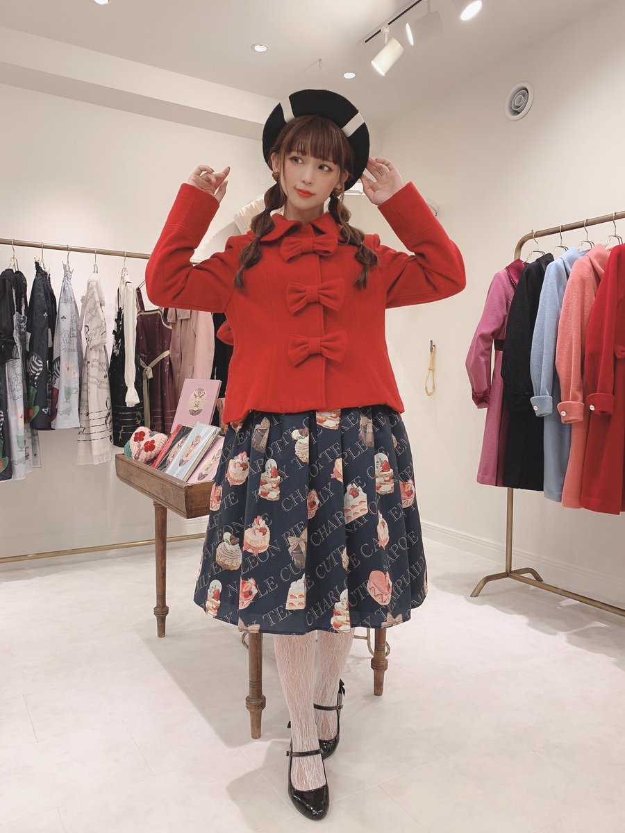 fraisier AOYAMAで Melody BasKet の新作コートを試着してきました