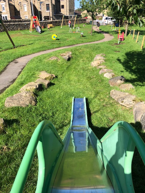 Coral_NSHG's tweet photo. So pleased @NorthStarHG were able to contribute to the revamp of the Wesley Terrace play area, in Middleton-in-Teesdale! What a great community effort and an amazing place for the kids to enjoy.  See Sarah from our Housing team attending the open day!..
https://t.co/6WTKgcMZRk https://t.co/GQBa94bExA