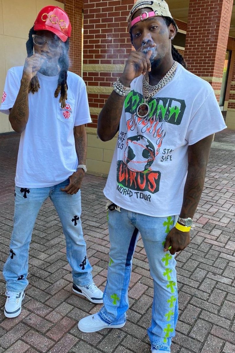KeptItTooReal4U's tweet photo. Big Drip Is What They Call It!!! @OffsetYRN and @MangoFoo  😍👑 

 📸 Offset IG Stories. https://t.co/mbqtWqDI0t