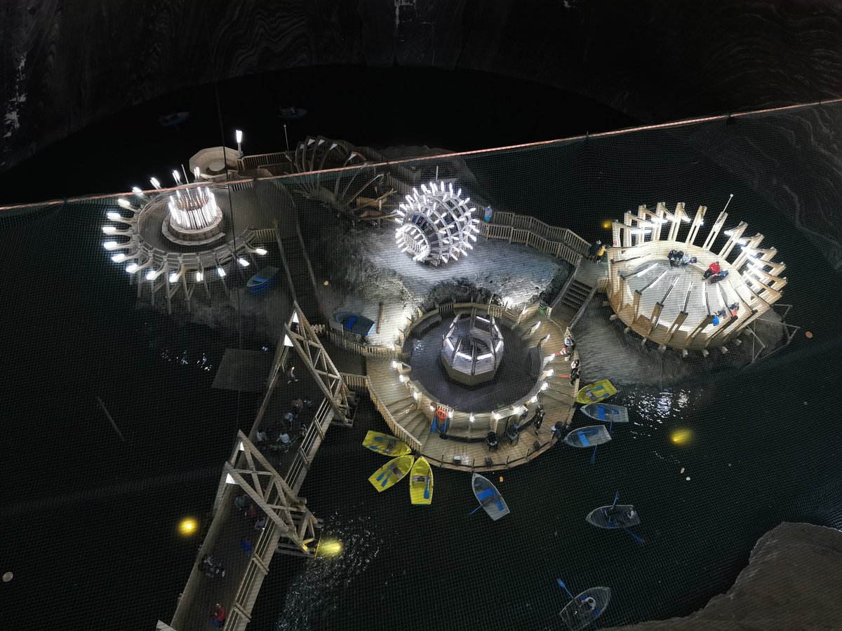 Paddling a boat at the bottom of 190m deep salt mine was on the agenda today #romania #digitalnomad