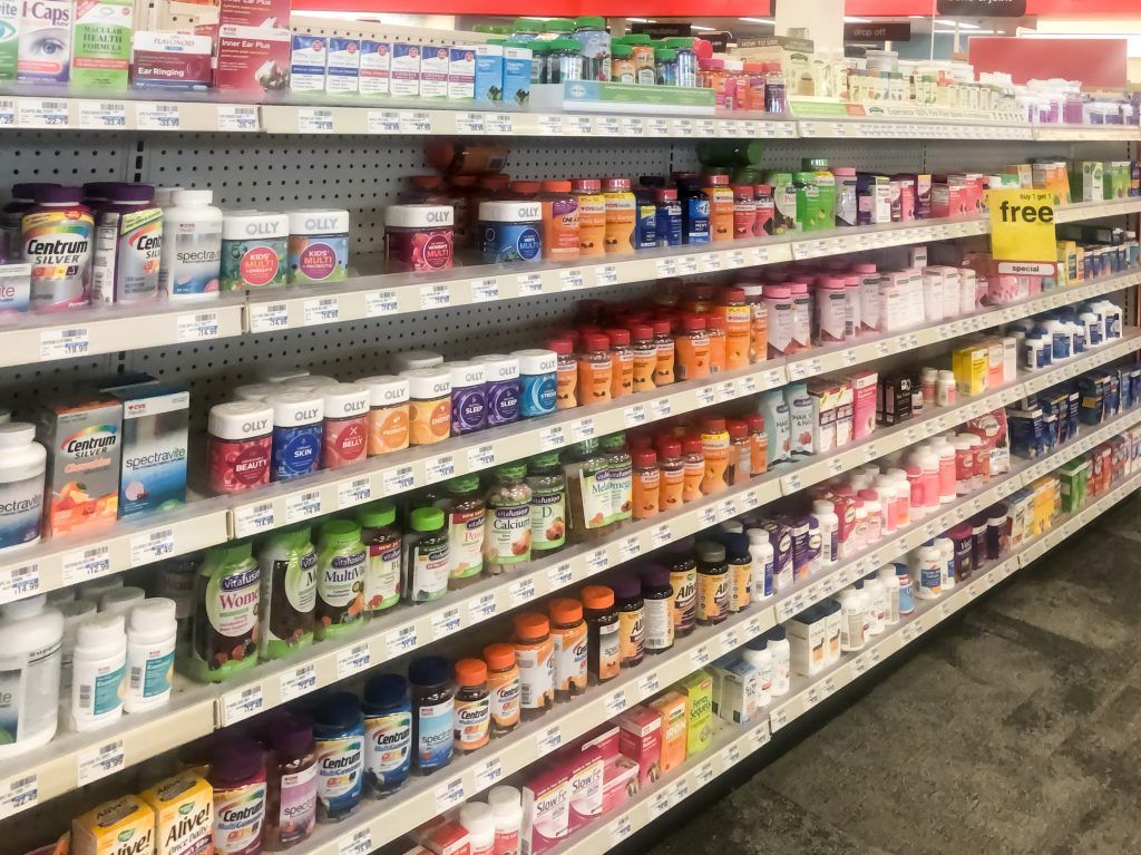 JeffWritingServ's tweet photo. Global dietary supplements market size valued at USD 45.75 billion in 2018 and is projected to reach USD 74.14 billion by 2026, exhibiting a CAGR of 6.34% during the forecast period 2019-2026. – The News Brok https://t.co/1QlJ5tQiiL https://t.co/IjDC1FuKKP