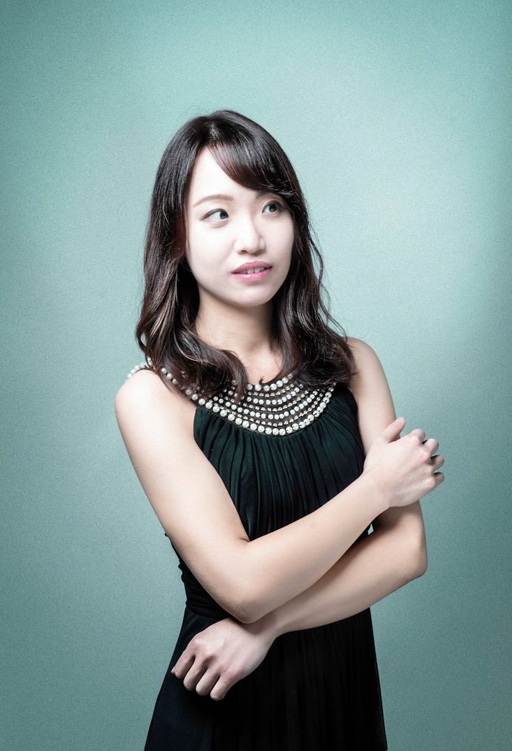 Lakeshore Music 榎本詩帆 ピアノ C Kohan Model Shiho Enomoto Shiho Enmt66 プロフィール写真 フォトスタジオ モデル ポートレート クラシック音楽 ピアノ ピアニスト